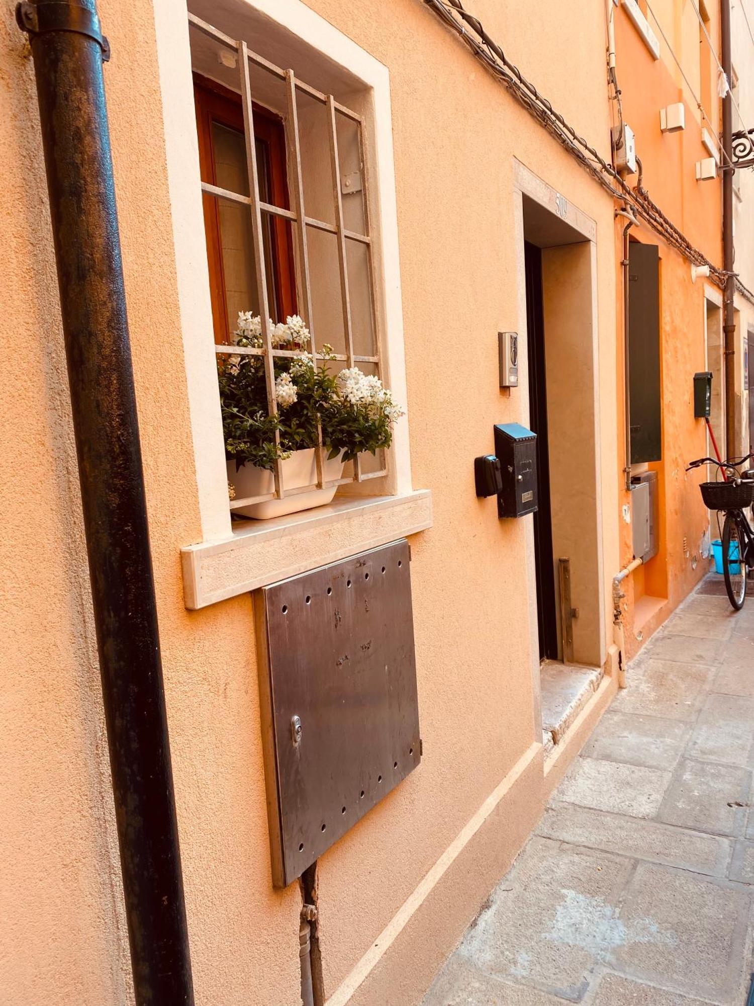Casabella Chioggia Casa Indipendente Con Corte Экстерьер фото
